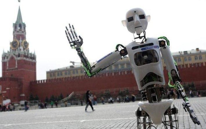 Роботы поздравят женщин с 8 марта на ВДНХ в Москве