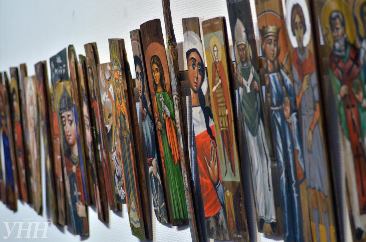 Продать старинную икону в Москве дорого