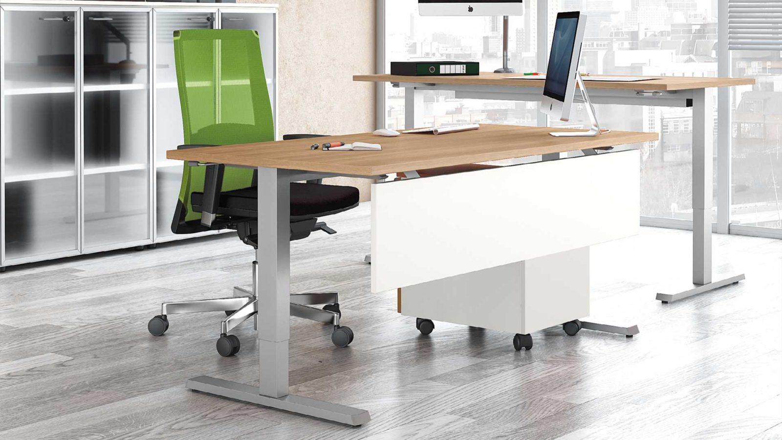 Офисные и письменные столы – на что обратить внимание при выборе?