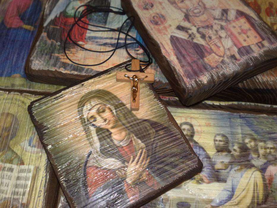 Продать старинную икону в Москве дорого